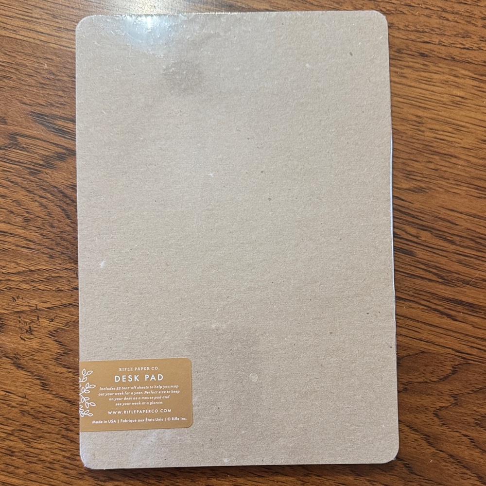 Rifle Paper Co. Marguerite Weekly Desk Pad. - Picture 2 of 3